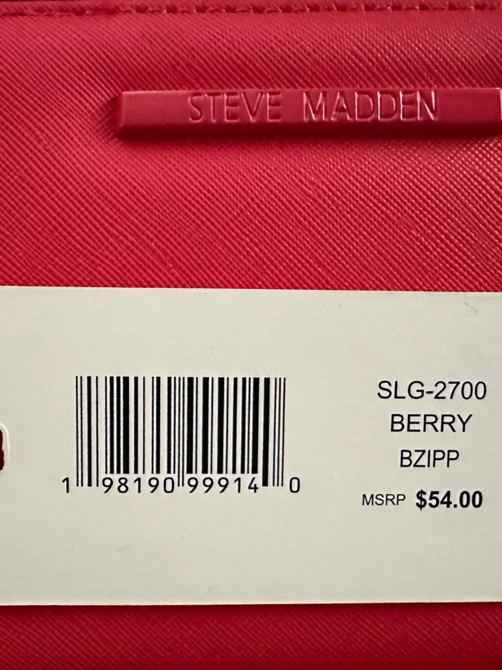 Steve Madden Pink (Berry) SLG-2700 Wristlet Wallet Zip MSRP $54. NWT In Box